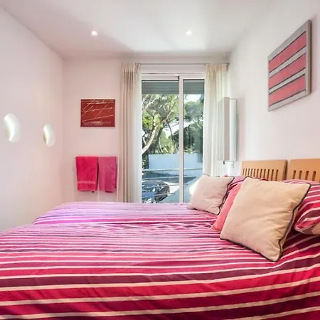Daire Vale Do Garrao Sleeps 4 With Air Con And Wifi Vale do Lobo